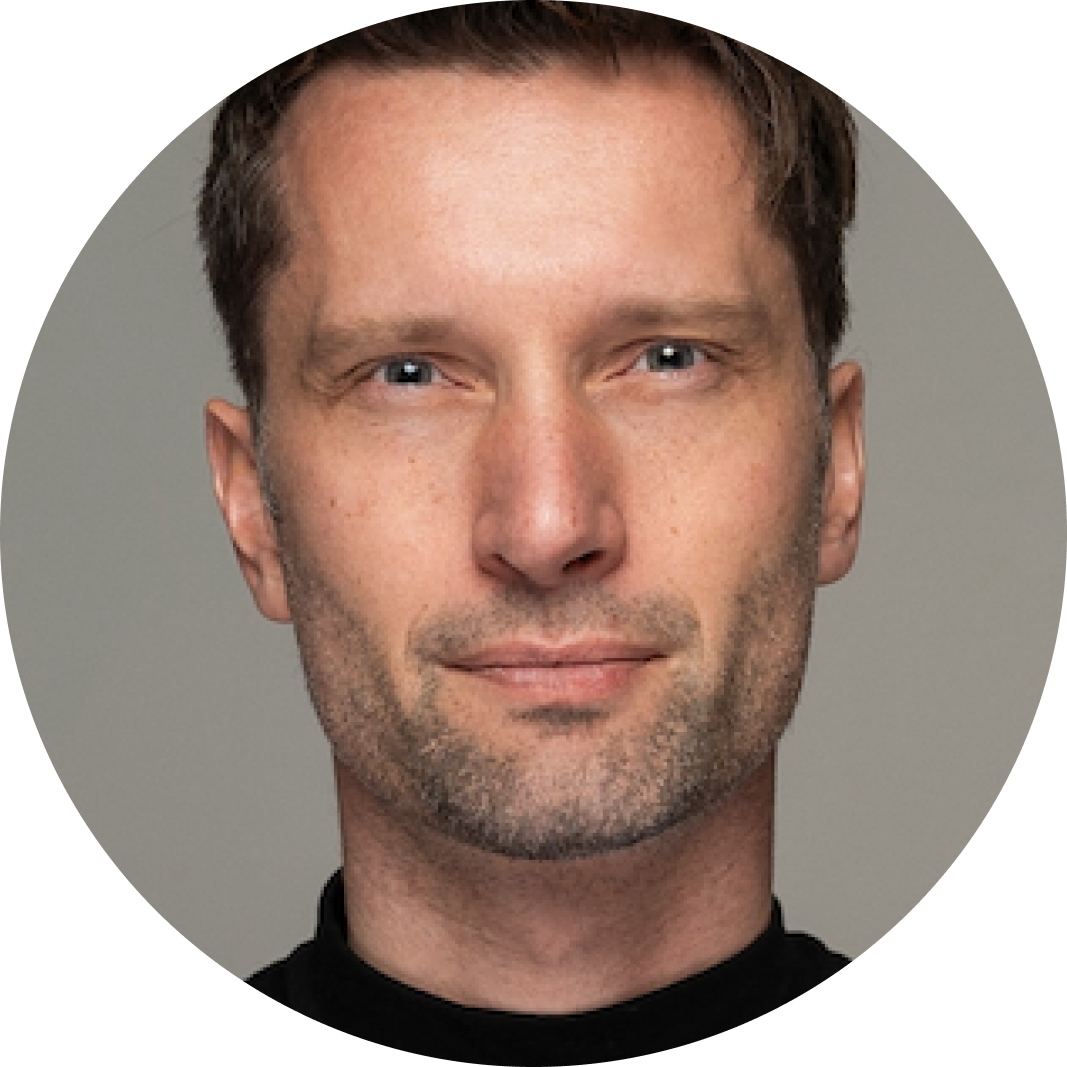 Michal-Kosinski-circle-zoom